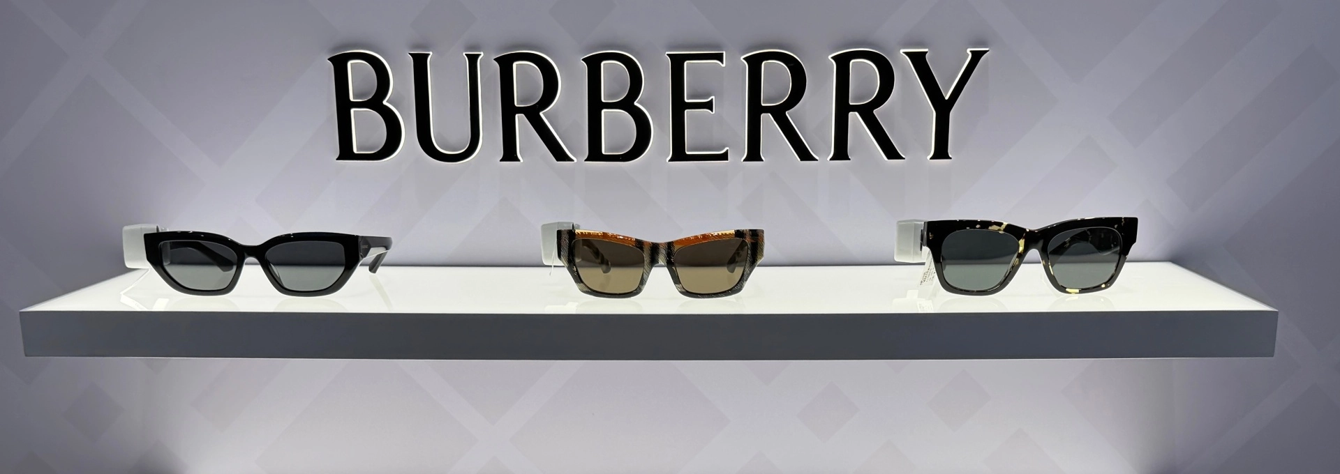 quand-les-celebrites-relancent-la-popularite-des-solaires-burberry